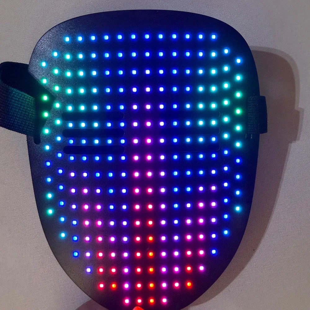 NWT LED Light Up Mask Gesture Sensing Voice Changer Halloween Cosplay